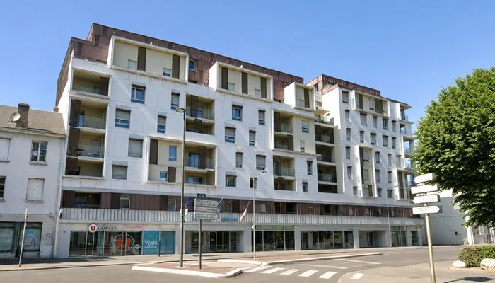 Nemea Quai Victor Tours Centre - TOURS