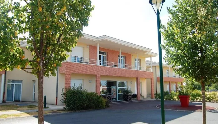 Emeis Residence Patrice Groff - CHARLEVILLE MEZIERES
