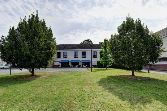 Emeis Le Trèfle d'Argent - LE CATEAU CAMBRESIS