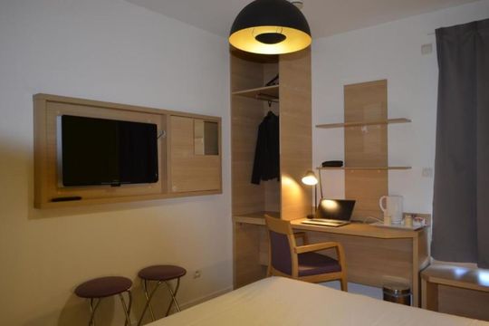 Eastlodge - Lyon Est Eurexpo - SAINT PRIEST