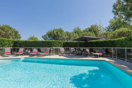 Garden&City Le M & Spa Bordeaux Aeroport - MERIGNAC