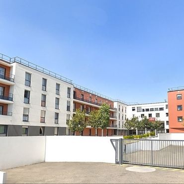 Comfort Aparthotel Versailles Saint-Cyr - SAINT CYR L'ECOLE