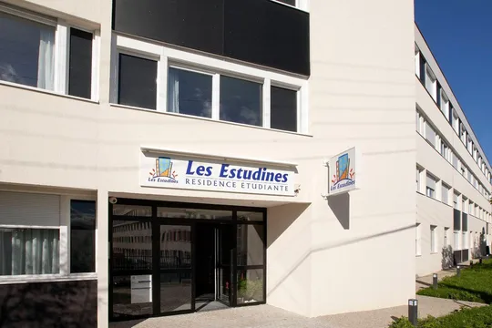 Les Estudines Les Cézeaux - CLERMONT FERRAND