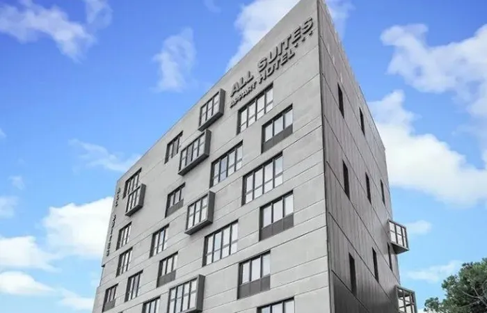 All Suites Study Bordeaux Centre Gare - BORDEAUX