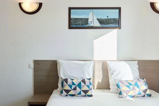 Comfort Aparthotel Versailles Saint-Cyr - SAINT CYR L'ECOLE