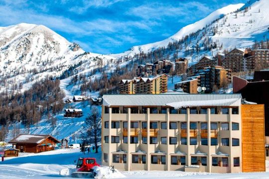 Sowell Residence New Chastillon - ISOLA