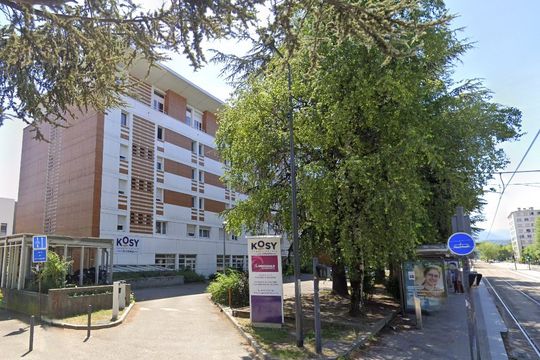 Kosy Appart'hotel Les Cedres - GRENOBLE