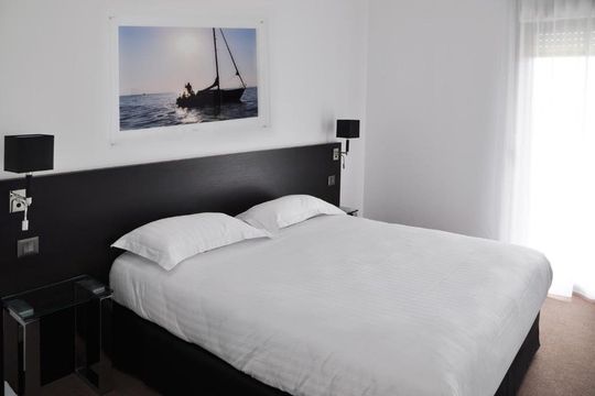 Golden Tulip Pornic Suites - PORNIC