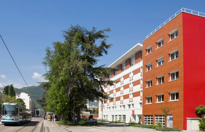 Kosy Appart'hotel Les Cedres - GRENOBLE