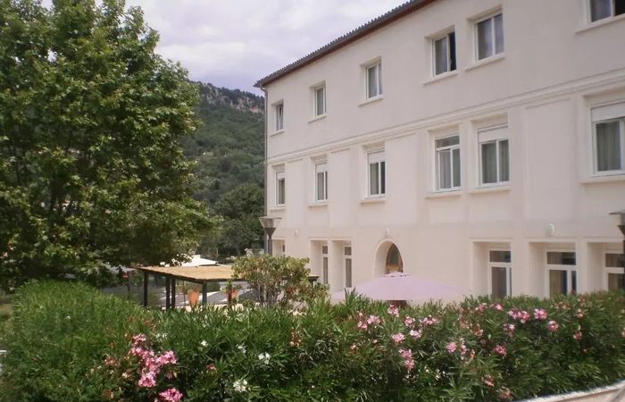 Emeis Residence Diamantine - CHATEAUNEUF GRASSE