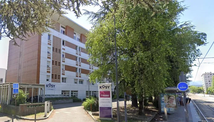 Kosy Appart'hotel Les Cedres - GRENOBLE