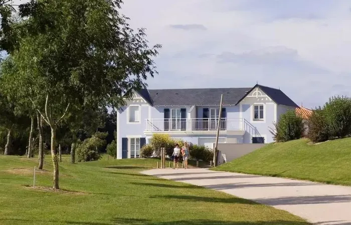 Madame Vacances Maisons de Fontenelle - L'AIGUILLON SUR VIE