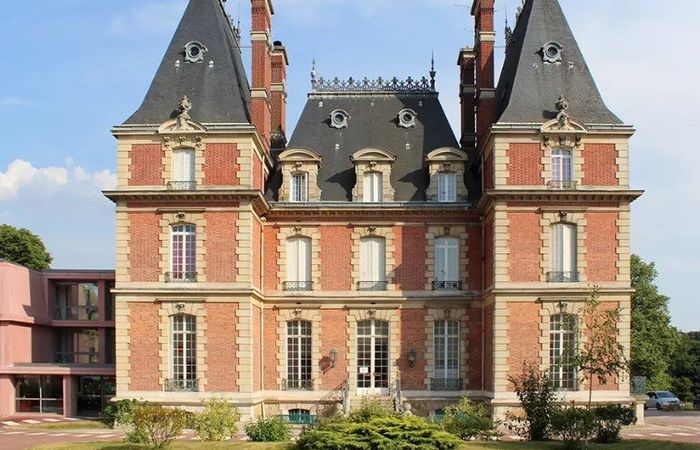 Château Fontaine aux Cossons - VAUGRIGNEUSE
