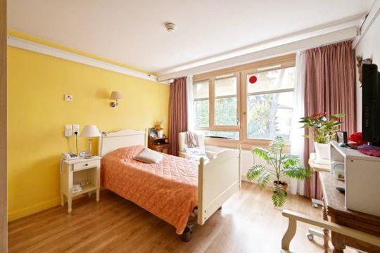 Colisée Residence Les Bains - SAINT PERAY