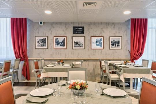 Colisée Residence Le Cedre - PLAILLY