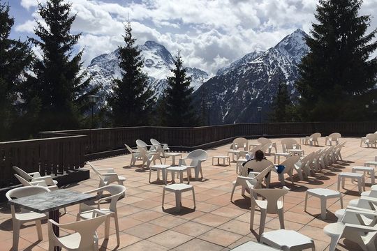 Madame Vacances Hotel Ibiza - LES DEUX ALPES