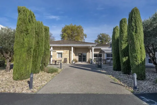 Colisee Residence Bourg Nouveau - JONZAC