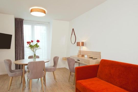 Residhome Puteaux La Defense - PARIS LA DEFENSE