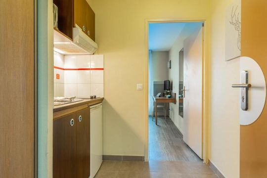 Zenitude Hotel-Résidences - Versailles - MAGNY LES HAMEAUX