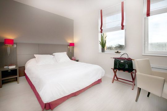 Residhome - Appart Hôtel Reims Centre - REIMS