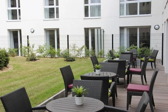 Nohee Sèvres Cour des Lys - SEVRES