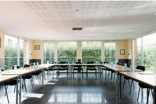 ResidHotel Les Hauts d'Andilly - ANDILLY