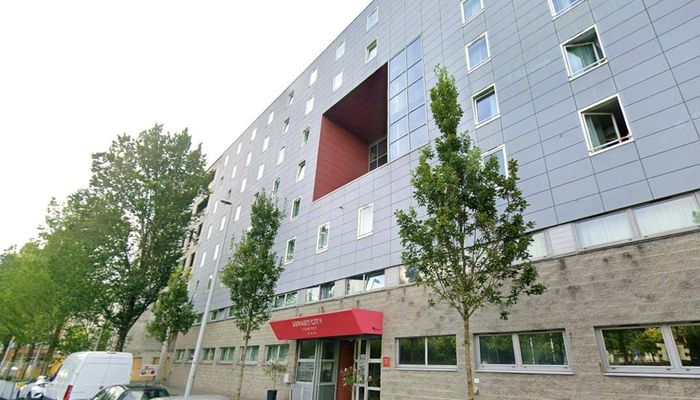 Appart'City Confort Lille Euralille - LA MADELEINE