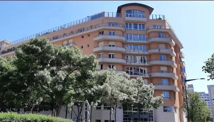 Emeis Léonard de Vinci - COURBEVOIE