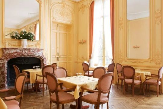 Château Fontaine aux Cossons - VAUGRIGNEUSE