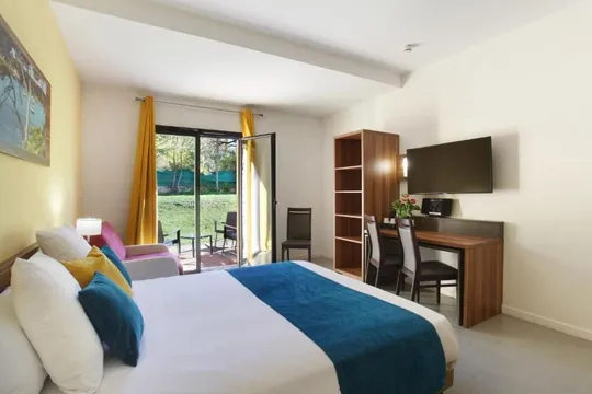 Suite Home Aix en Provence Sud - BOUC BEL AIR