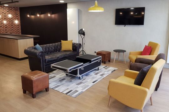 Cardinal Campus - Azimut - COLOMBES