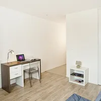 Etudiante Les estudines Arago - MONTREUIL