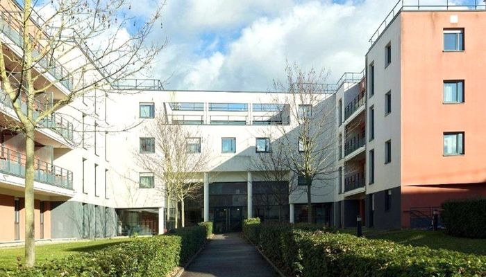 Comfort Aparthotel Versailles Saint Cyr - SAINT CYR L'ECOLE