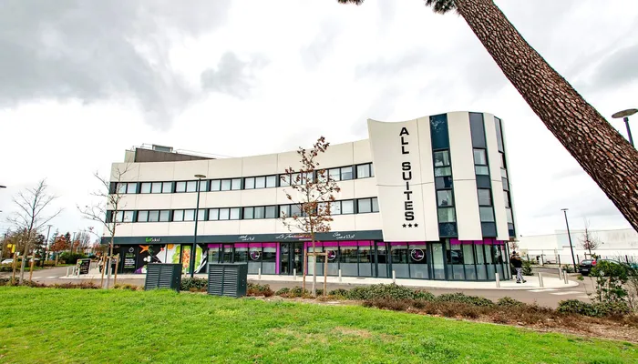 All Suites Bordeaux Pessac - PESSAC