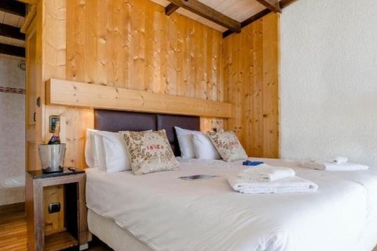Madame Vacances Hotel Ibiza - LES DEUX ALPES
