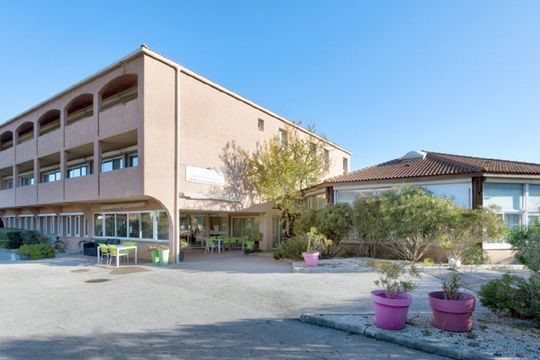 Colisée Les Jardins de Valtrède - CHATEAUNEUF LES MARTIGUES