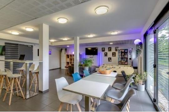 Studently Les Arlézines Carquefou - CARQUEFOU