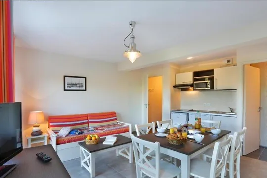 Nemea Les Roches - SAINT POL DE LEON