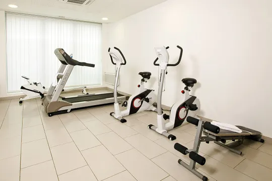 Etudiante Les estudines Arago - MONTREUIL