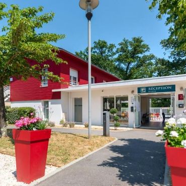 Comfort Aparthotel Nantes La Beaujoire - NANTES