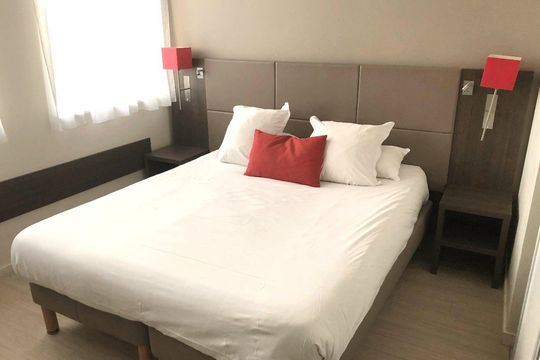 Residhome - Appart Hôtel Reims Centre - REIMS