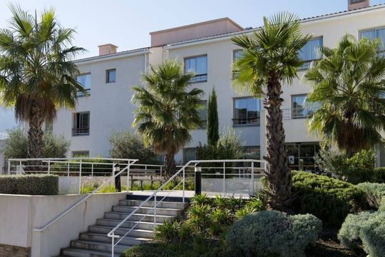 Domusvi Les Jardins du Revest - LE REVEST LES EAUX