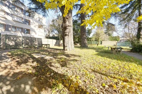 Colisée Residence Les Bains - SAINT PERAY