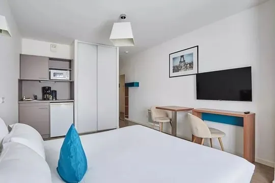 Odalys Campus Paris Rueil - RUEIL MALMAISON