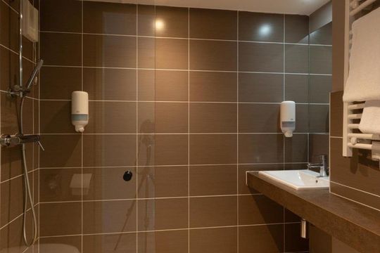 Eastlodge - Lyon Est Eurexpo - SAINT PRIEST