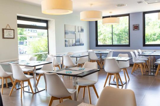 Zenitude Hôtel-Résidences Swiss Appart - FERNEY VOLTAIRE