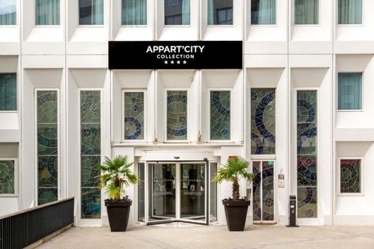 Appart'City Collection Paris Vélizy - VELIZY VILLACOUBLAY