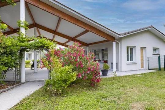 Domusvi Le Parc Des Oliviers - PAREMPUYRE