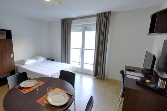 Studylodge Résidence Provence Marseille - MARSEILLE 3EME ARRONDISSEMENT