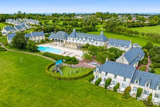 Pierre & Vacances Le Green Beach - PORT EN BESSIN HUPPAIN